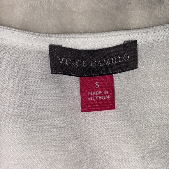 Vince Camuto Blouse - BRAND NEW!! - Picture 2 of 5